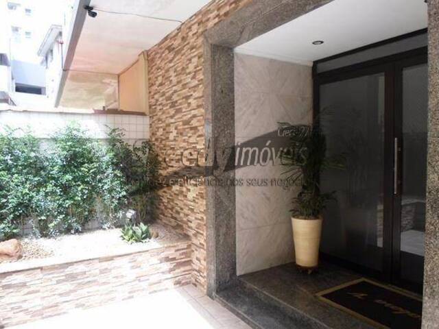 Apartamento para Venda em Santos - 2