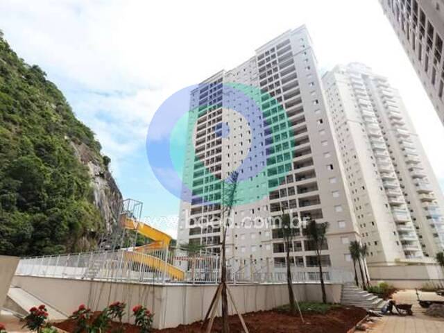 #2256 - Apartamento para Venda em Santos - SP