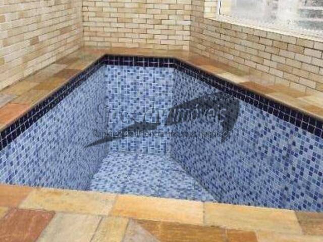 Apartamento para Venda em Santos - 2