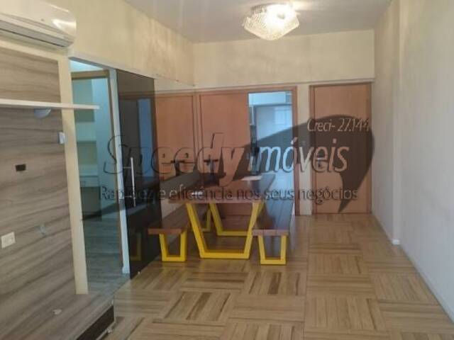 Apartamento para Venda em Santos - 3