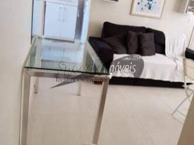 Apartamento para Venda em Santos - 2