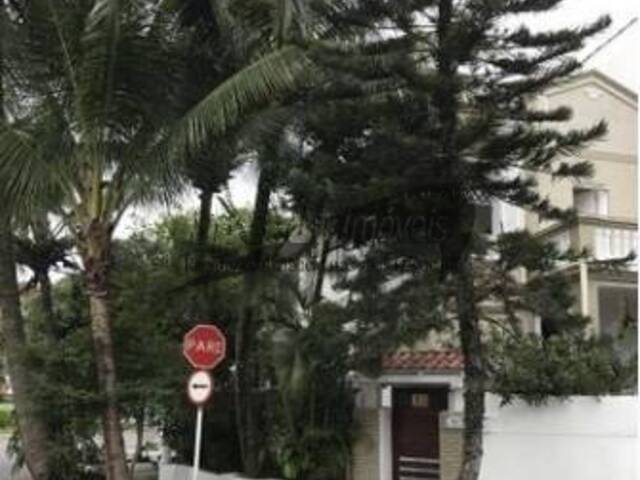 Sobrado para Locação em Santos - 3
