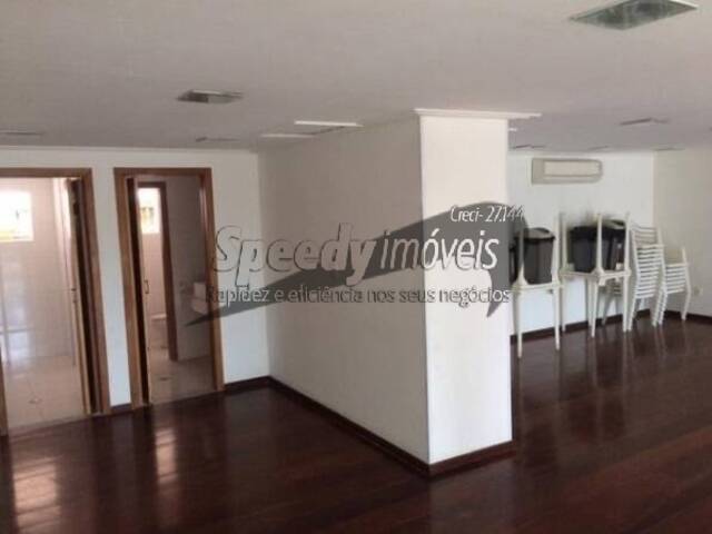 #2401 - Apartamento para Locação em Santos - SP