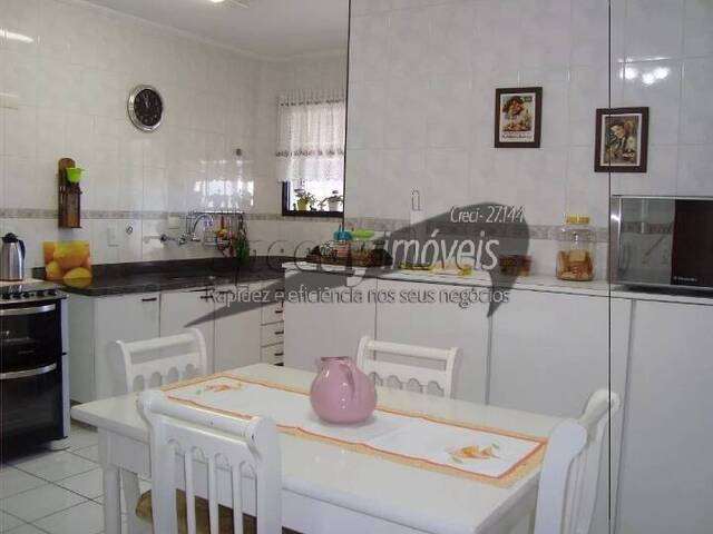 Apartamento para Venda em Santos - 2