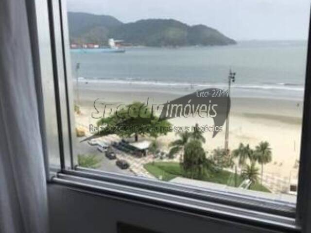 Apartamento para Venda em Santos - 2