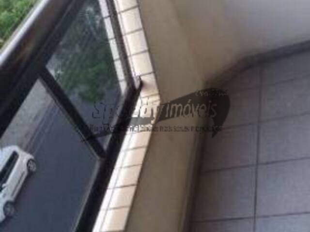 Apartamento para Venda em Santos - 2