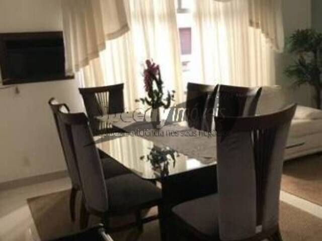 Apartamento para Venda em Santos - 2