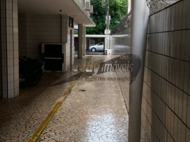 Apartamento para Venda em Santos - 2