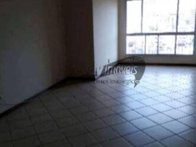 Apartamento para Venda em Santos - 2