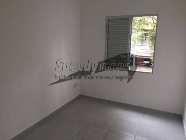 Apartamento para Locação em Santos - 2