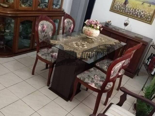 #2704 - Apartamento para Venda em Santos - SP