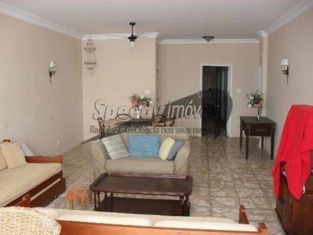 #223 - Apartamento para Venda em Guarujá - SP