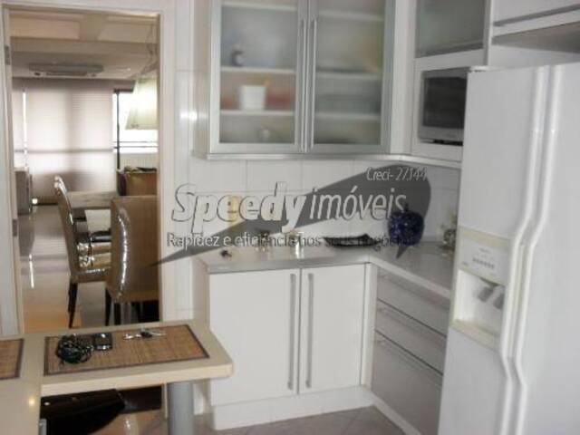 #28 - Apartamento para Venda em Santos - SP - 2
