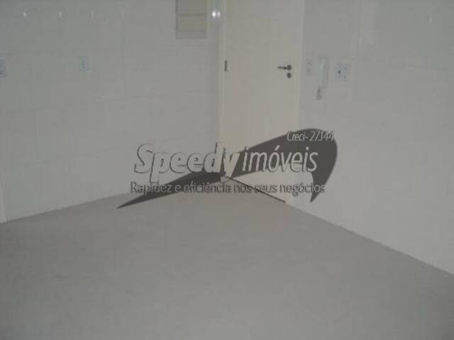 Apartamento para Venda em Santos - 5