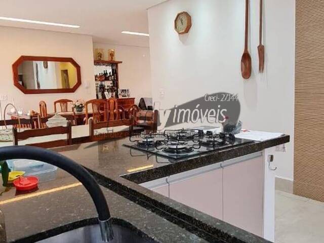 #3199 - Apartamento para Locação em Santos - SP - 3