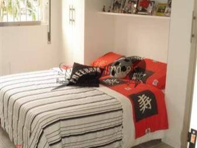 Apartamento para Venda em Santos - 2