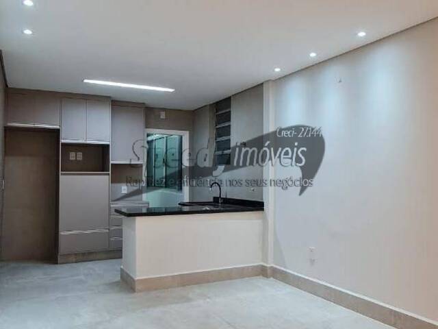 #3319 - Apartamento para Venda em Santos - SP - 1