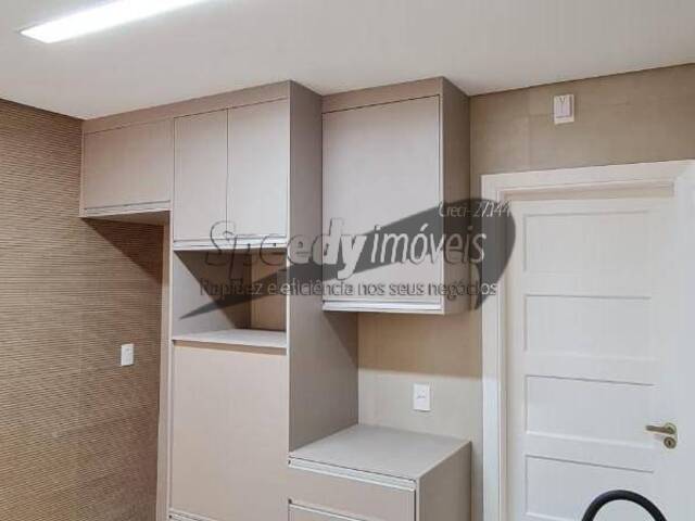 Apartamento para Venda em Santos - 4