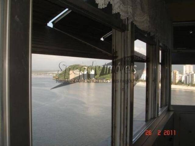 Apartamento para Venda em São Vicente - 4