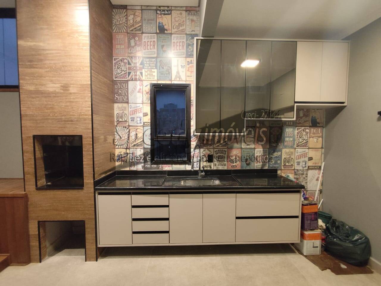Apartamento à venda com 3 quartos, 160m² - Foto 3