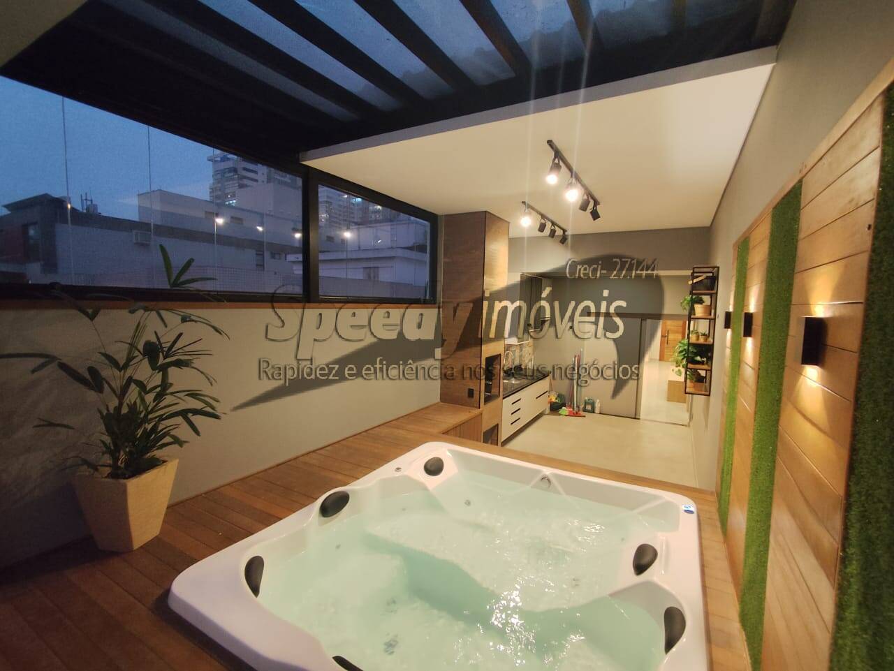 Apartamento à venda com 3 quartos, 160m² - Foto 4