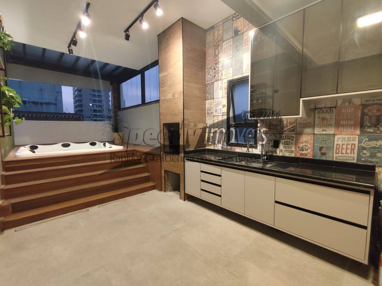 Apartamento à venda com 3 quartos, 160m² - Foto 2