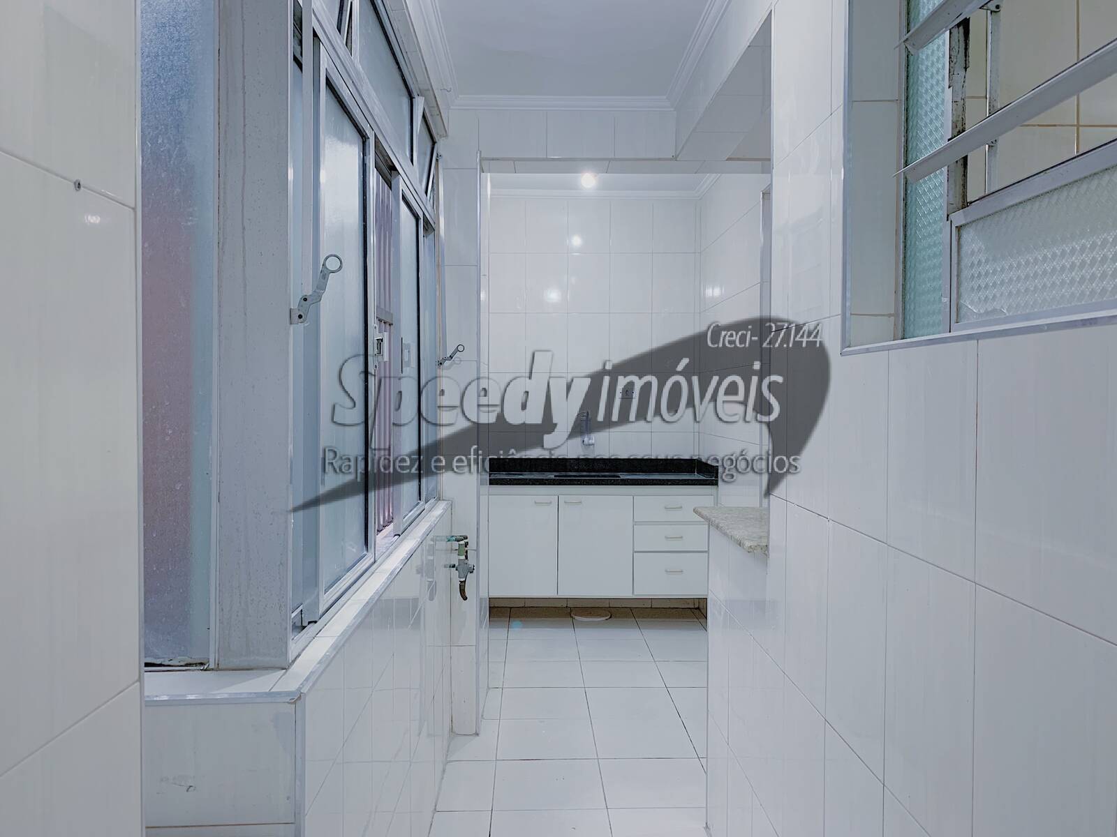Apartamento para alugar com 2 quartos, 76m² - Foto 10