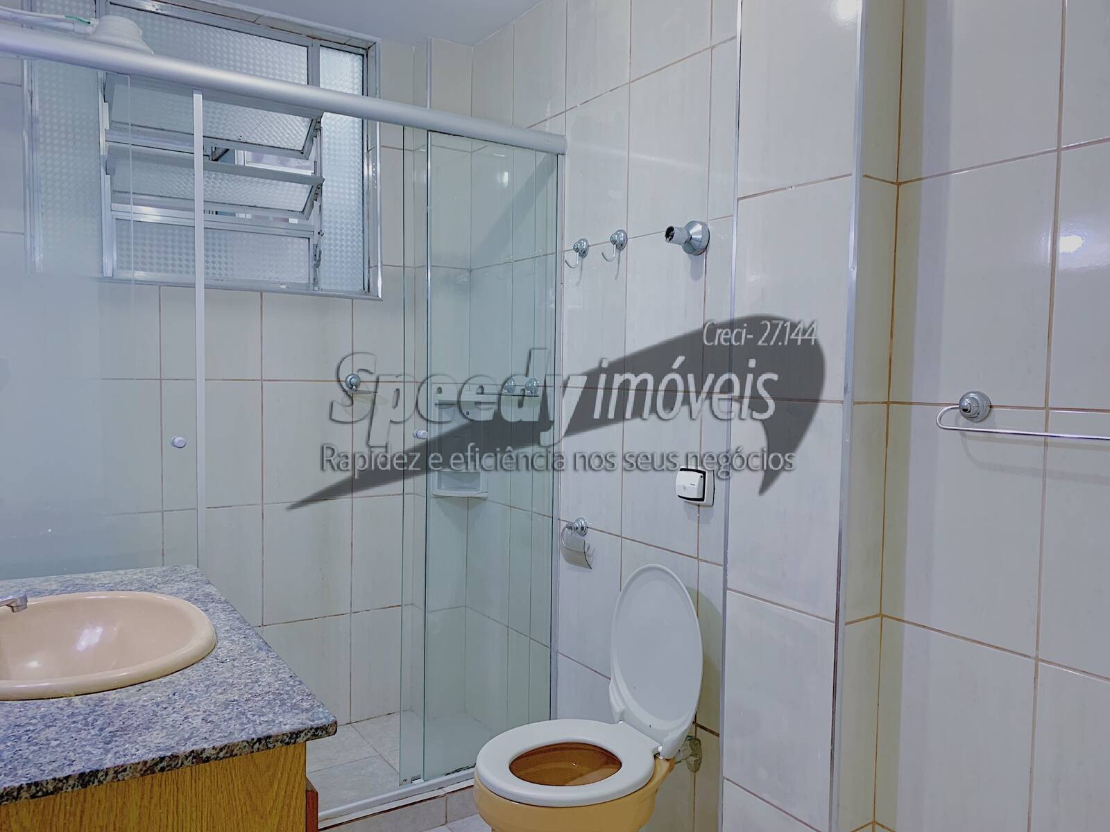 Apartamento para alugar com 2 quartos, 76m² - Foto 12