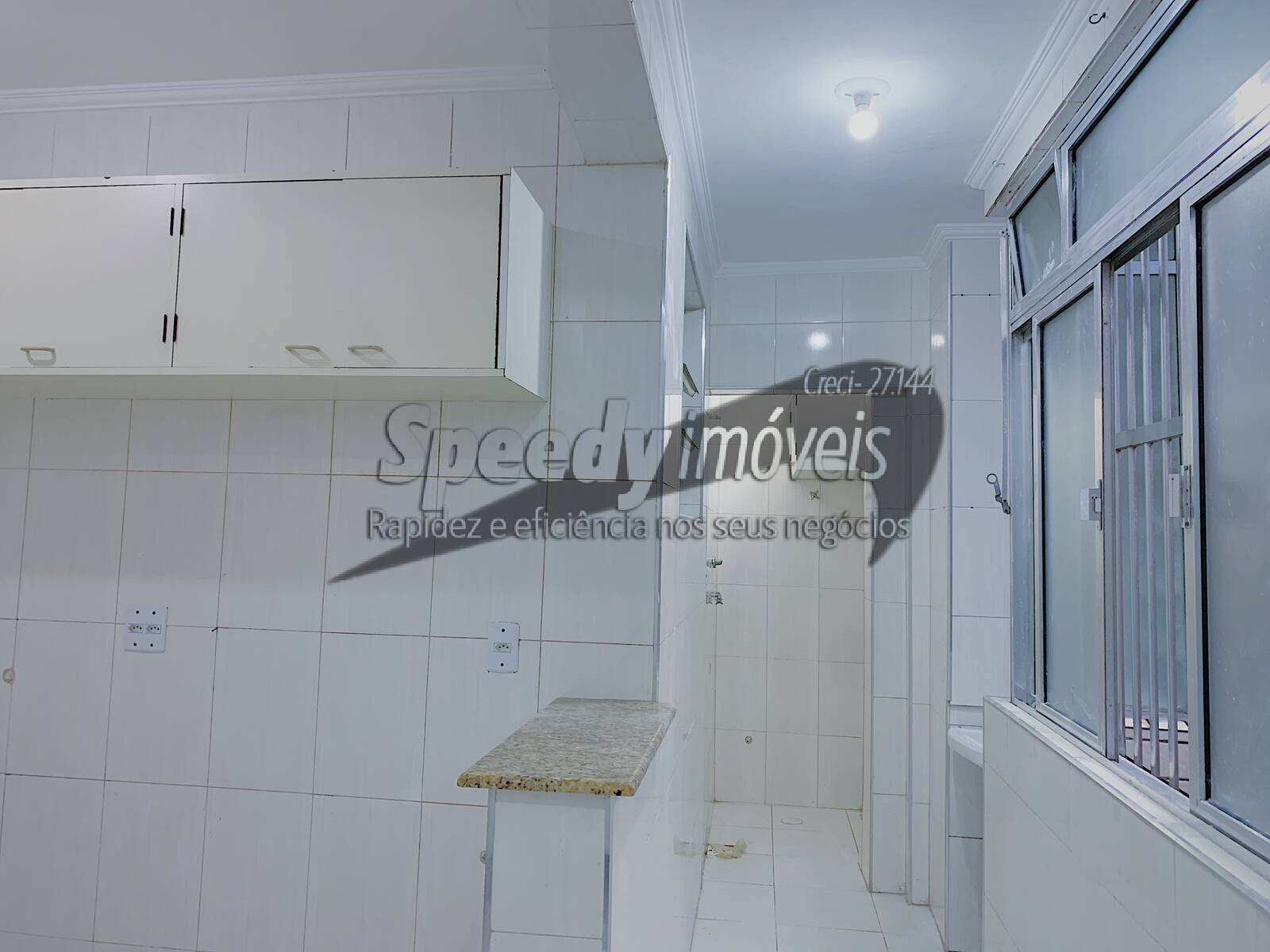 Apartamento para alugar com 2 quartos, 76m² - Foto 13
