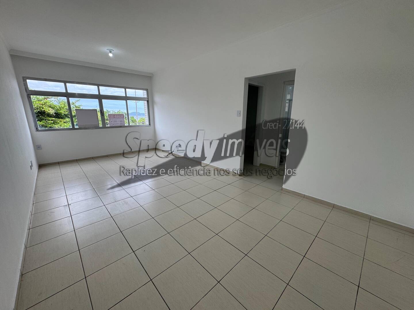Apartamento para alugar com 3 quartos, 126m² - Foto 2